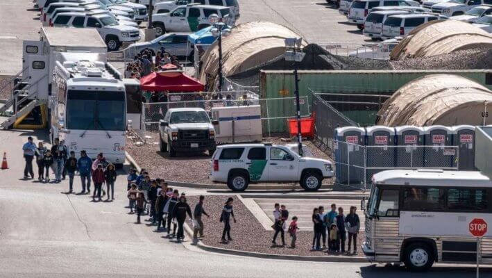 heavy.com border picture